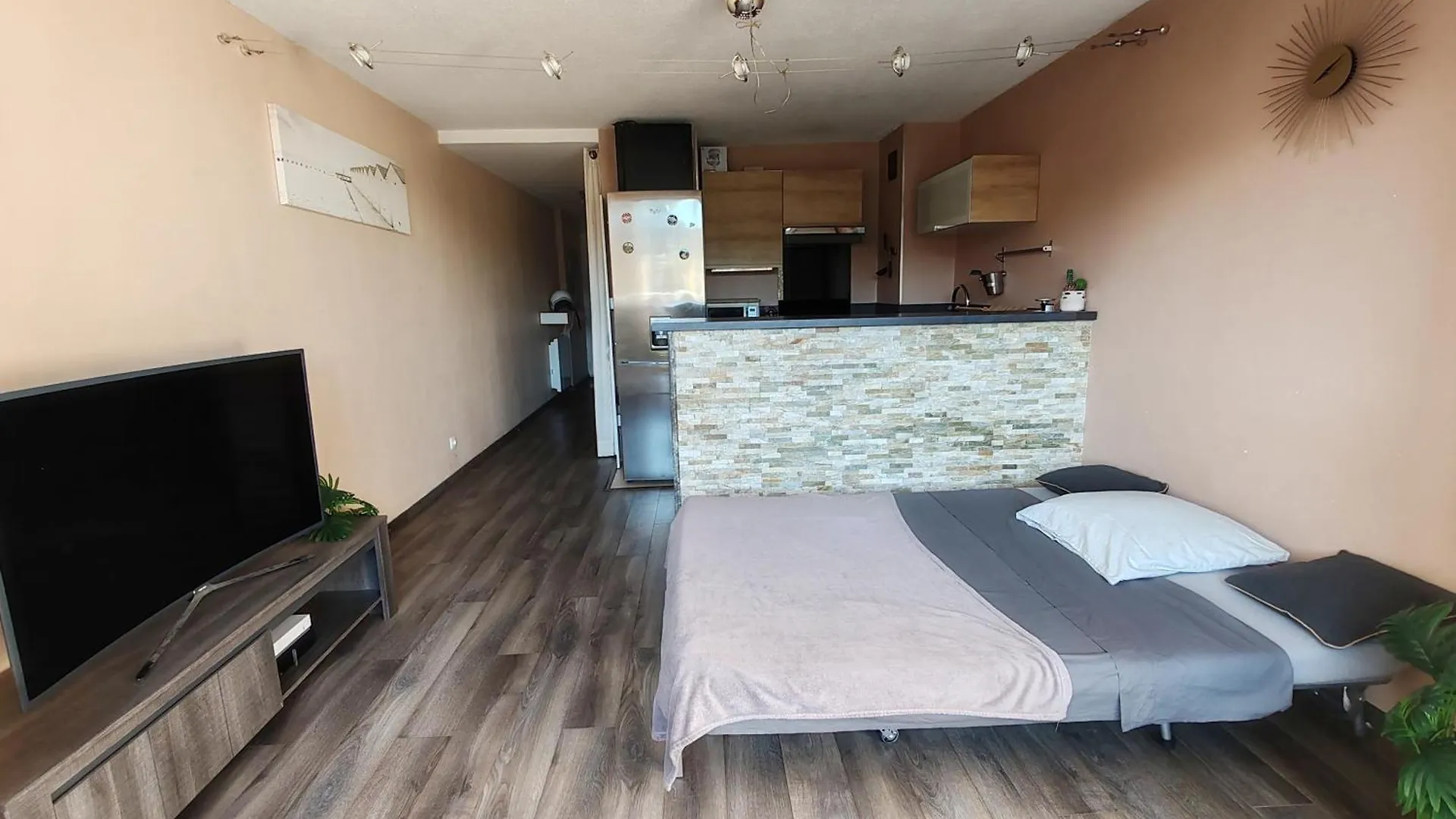 Apartment Baie D'Azur Vue Mer Piscine Parking Villeneuve-Loubet