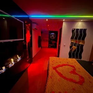 Loveroom - Spicy - Situee Entre Et Cannes, Alpes Maritimes Villeneuve-Loubet